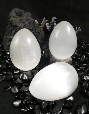 Selenite Egg 2.5-3&quot;