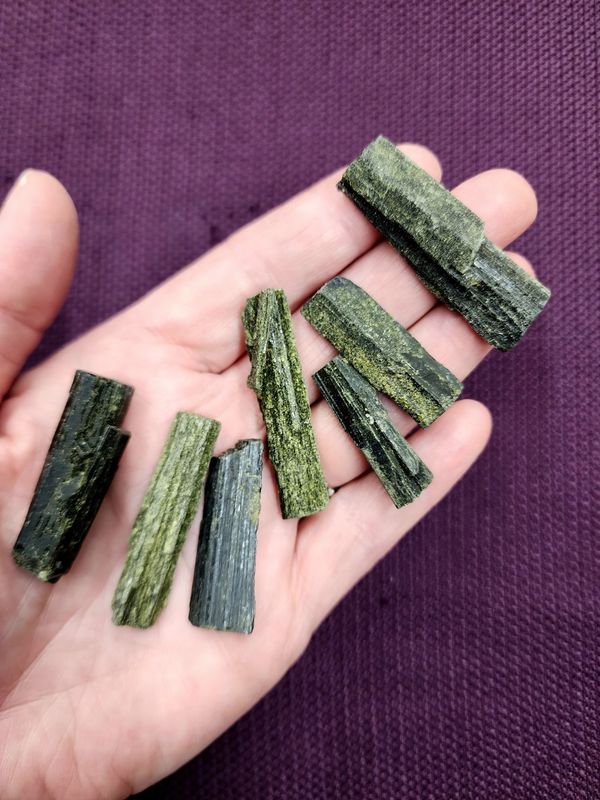 Epidote Raw