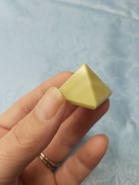 Infinite Stone Pyramid - 25-30 MM