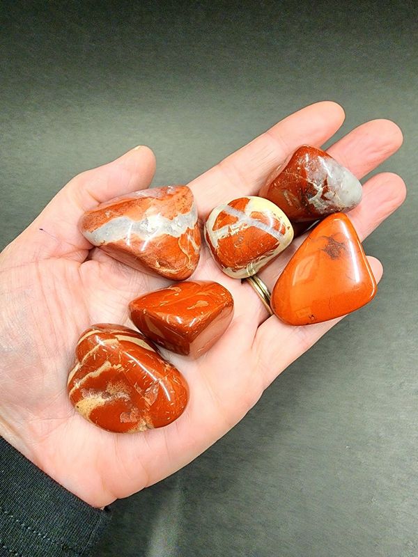Red Jasper Tumbled Med
