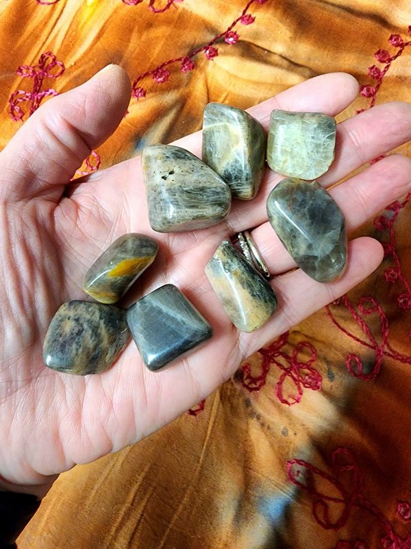 Black Moonstone Tumbled $3