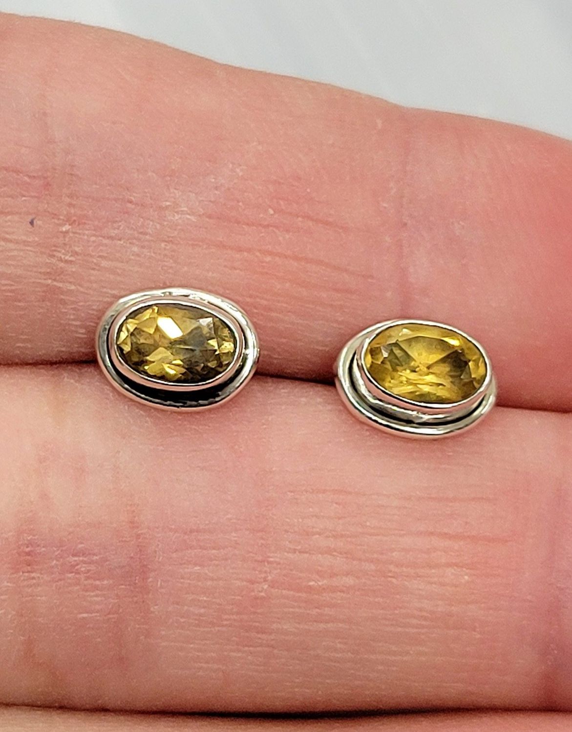 Citrine Pointed Oval B Sterling Silver Stud Earrings