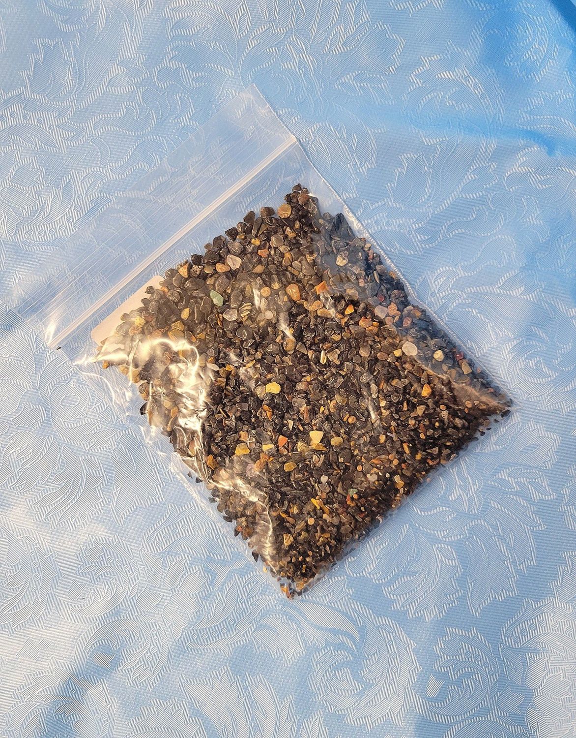 Crushed Crystal Chips - Black Onyx 100 gram