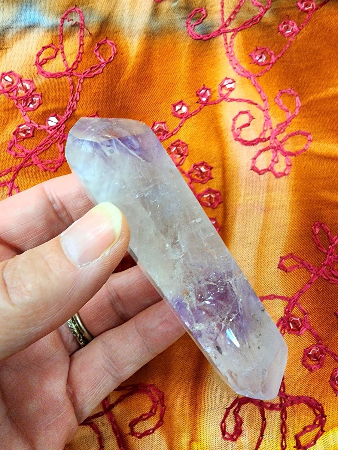 Amethyst Wand Double Terminated A 4&quot;