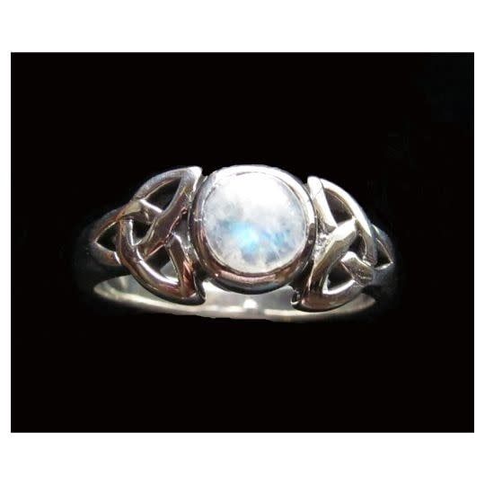 Celtic Ring with Moonstone Sterling Silver - Size 5