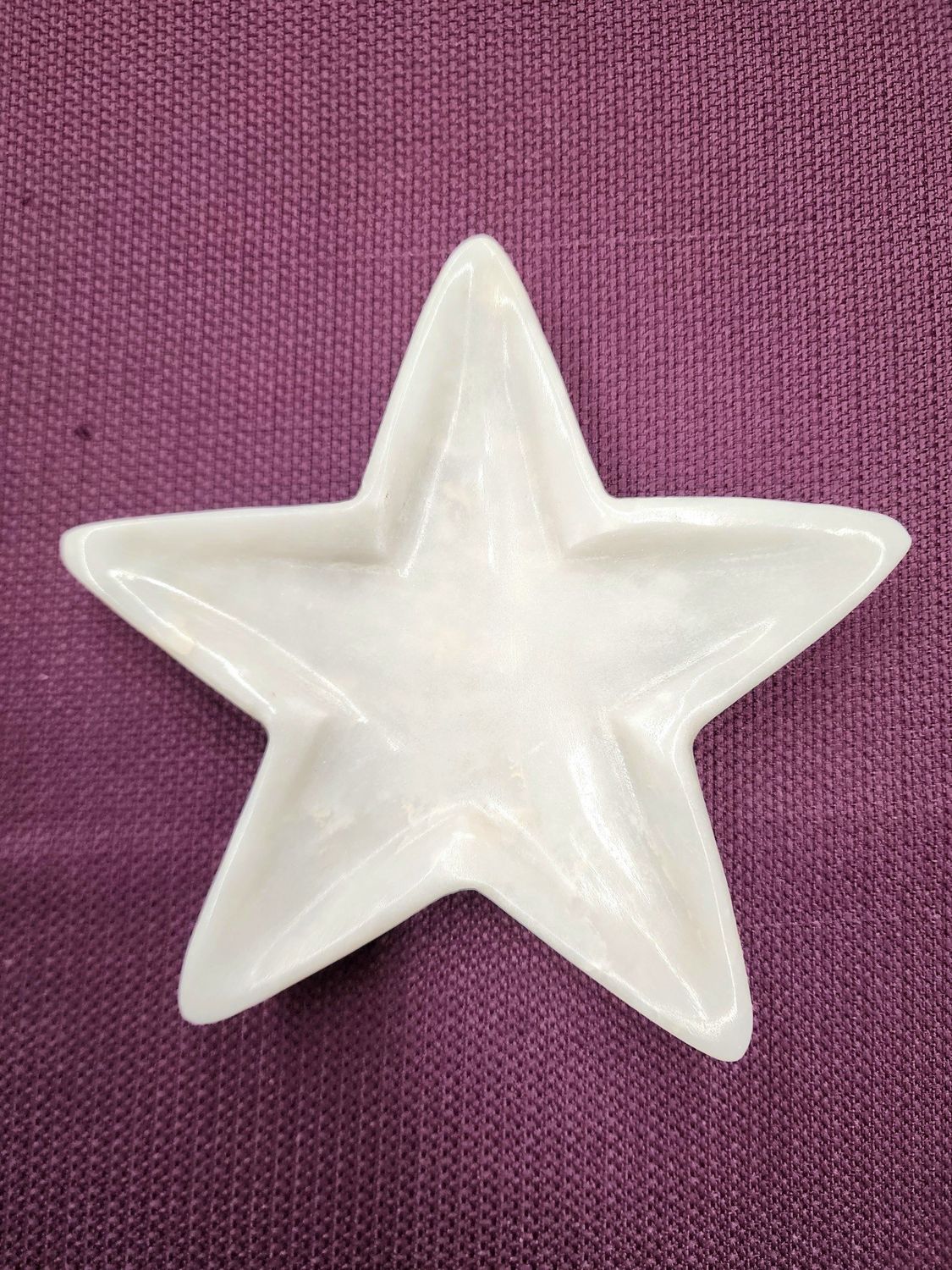 White Onyx Star Bowl  5&quot;