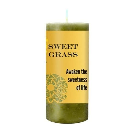 World Magic SweetGrass Candle 4.5&quot;