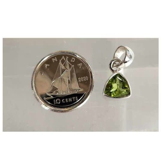 Peridot Pendant B Sterling Silver