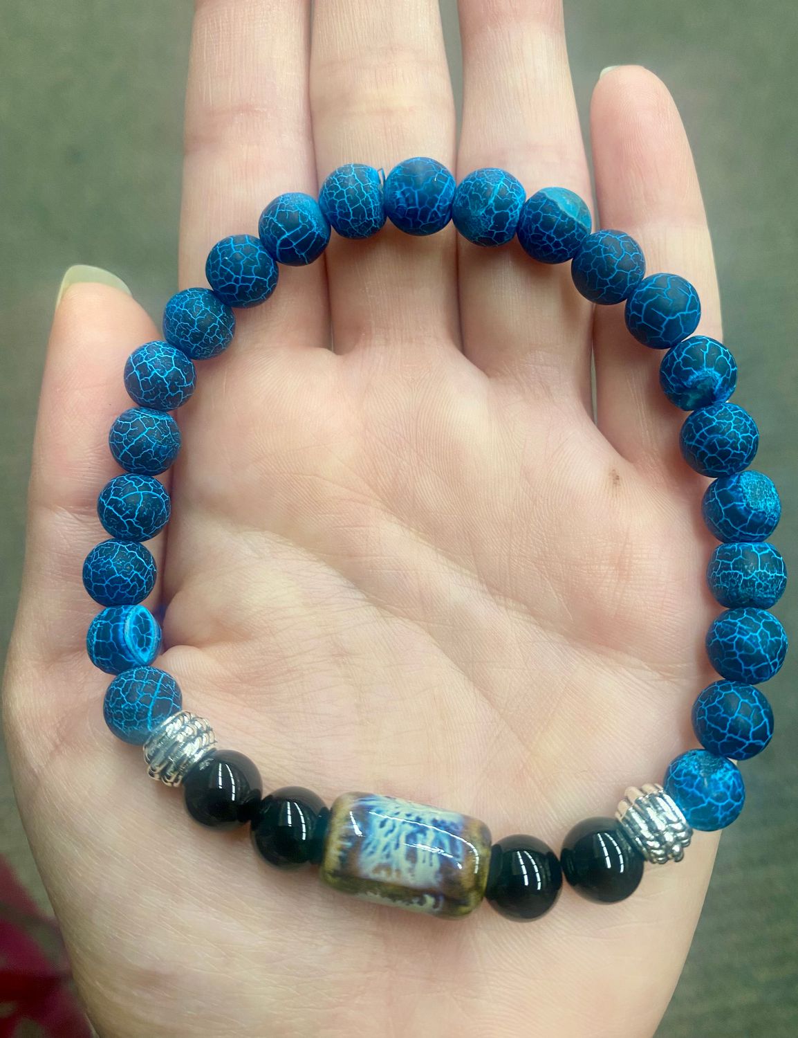 Men&#39;s Bracelet with Obsidian and Blue Cracked 8mm