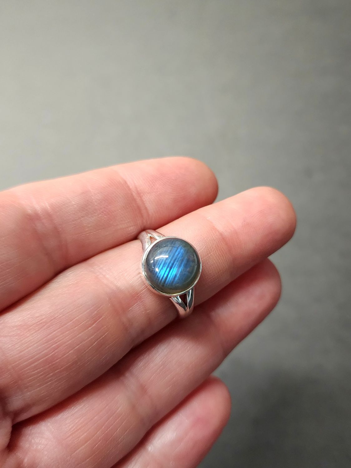 Labradorite Ring H - Size 7 Sterling Silver