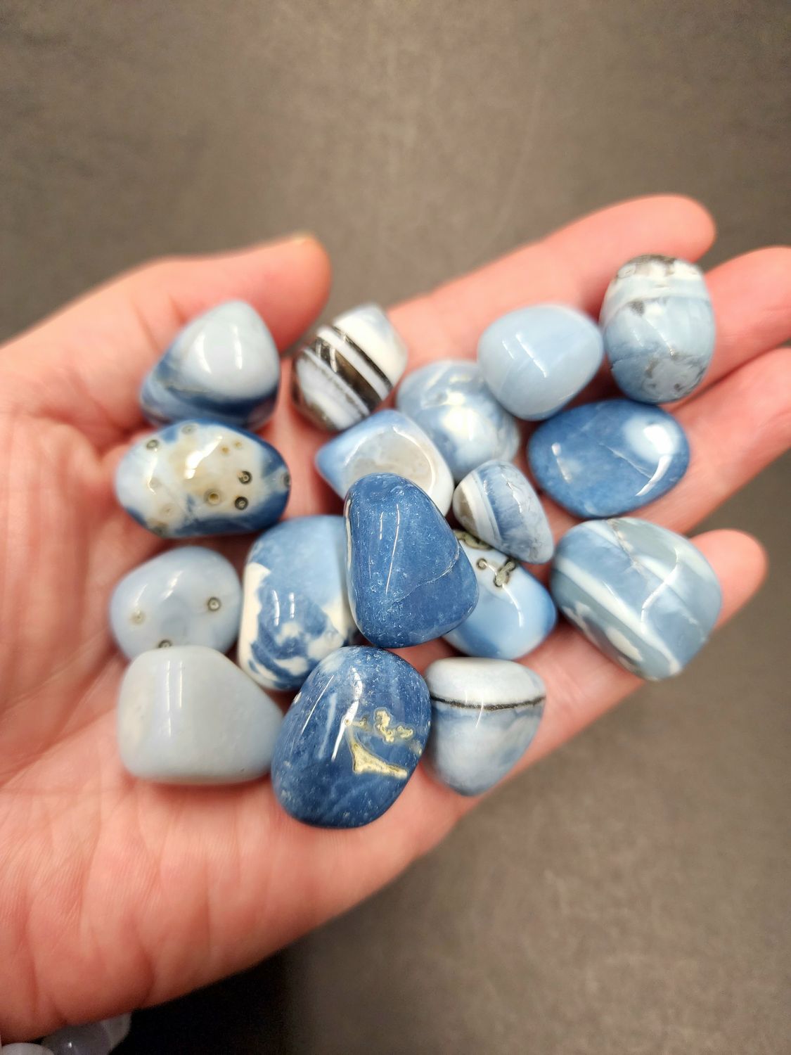 Blue Opal / Peruvian Opal Tumbled