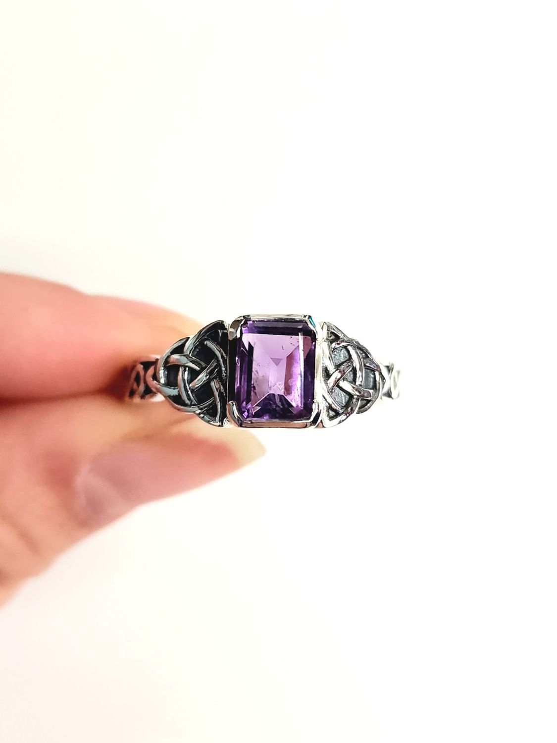 Amethyst .925 Sterling Silver Unisex Ring 12