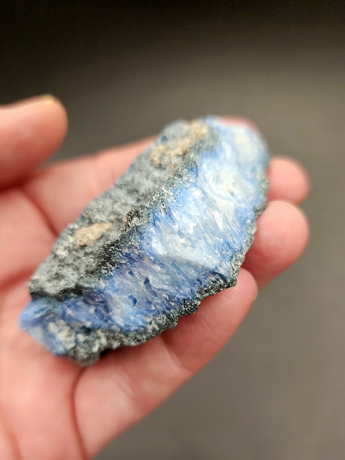 Nakauriite Raw