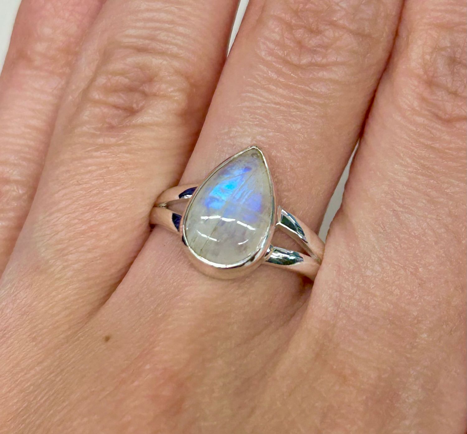 Rainbow Moonstone Ring C - Size 7 Sterling Silver