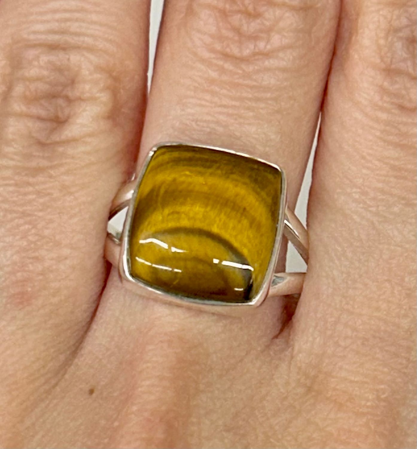 Golden Tiger&#39;s Eye Ring - Size 9 Sterling Silver