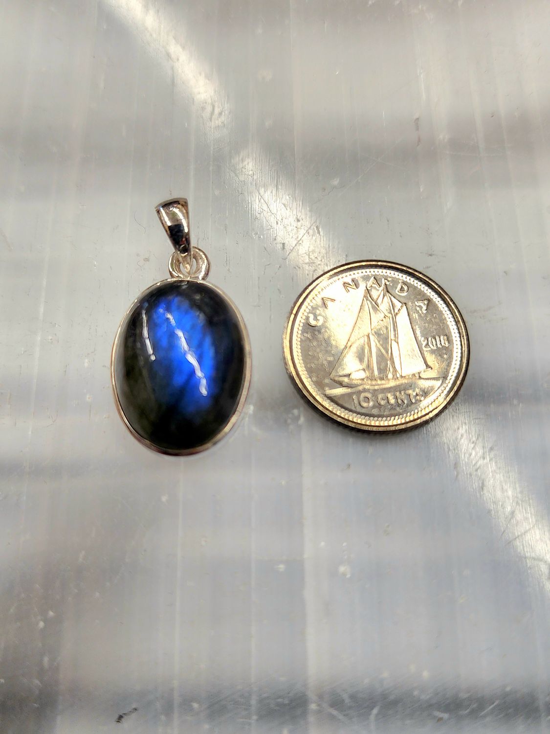 Labradorite F Pendant Sterling Silver