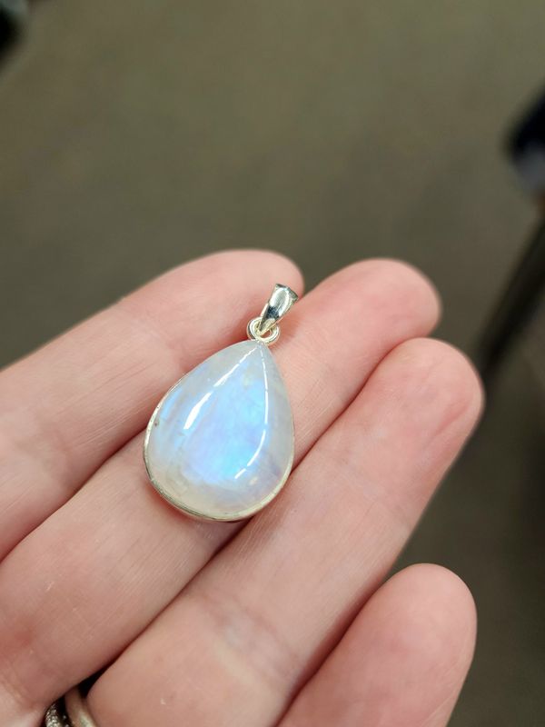 Rainbow Moonstone H Pendant Sterling Silver