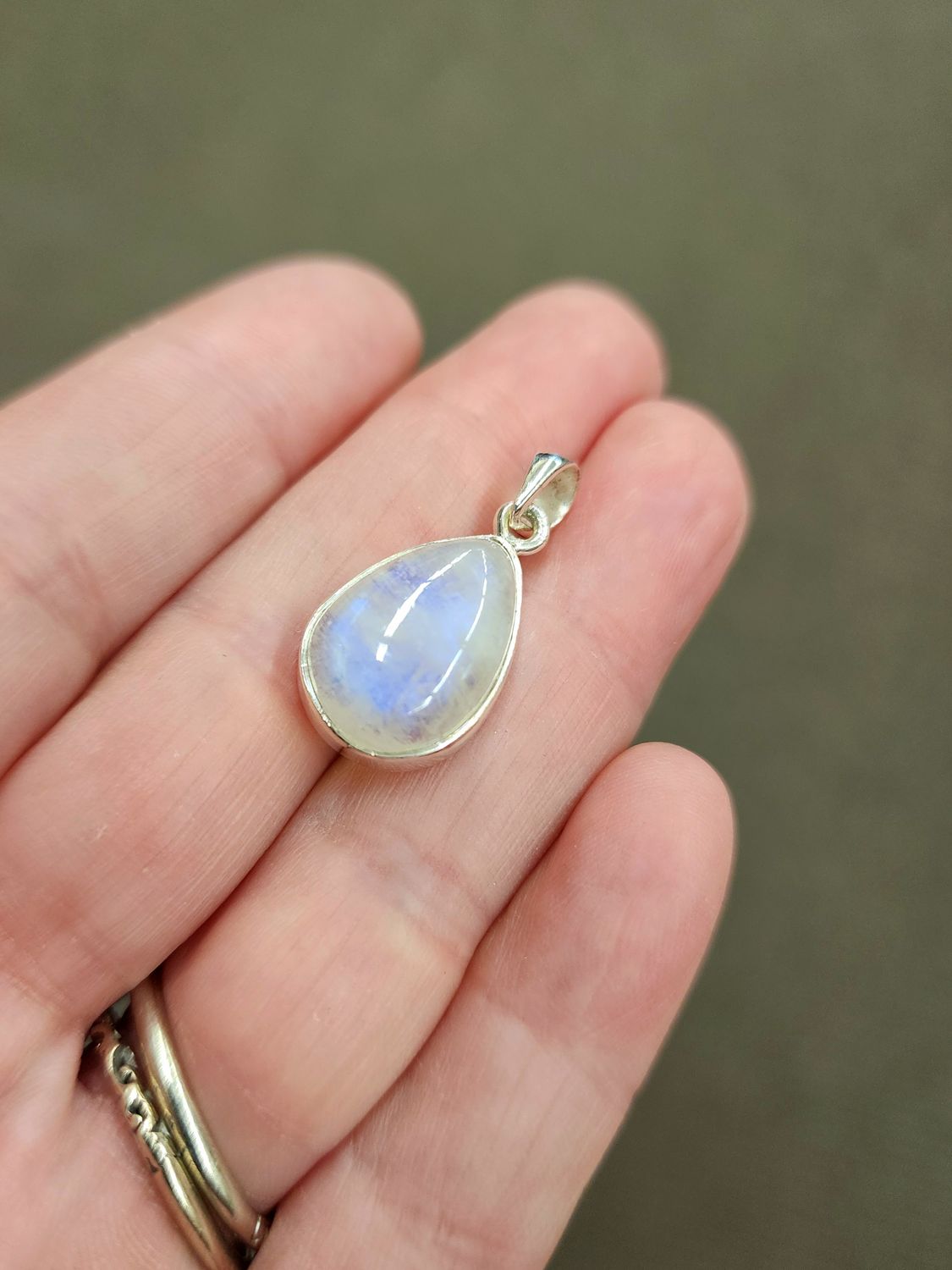Rainbow Moonstone Pendant L Sterling Silver