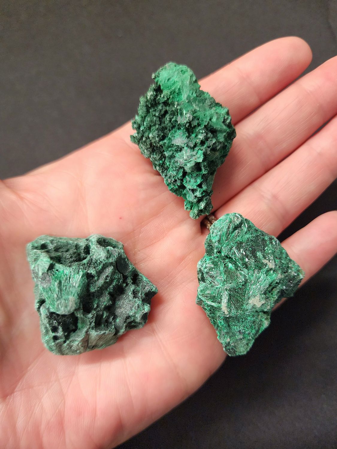 Raw Malachite Formations