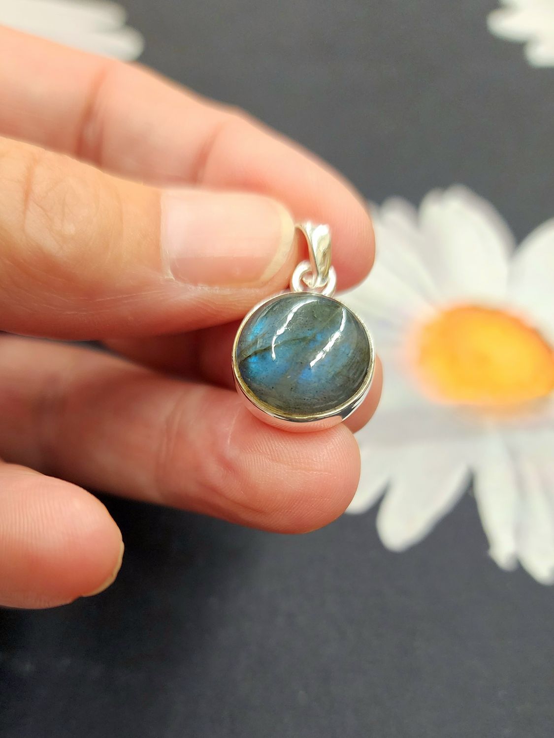 Labradorite Pendant J Sterling Silver