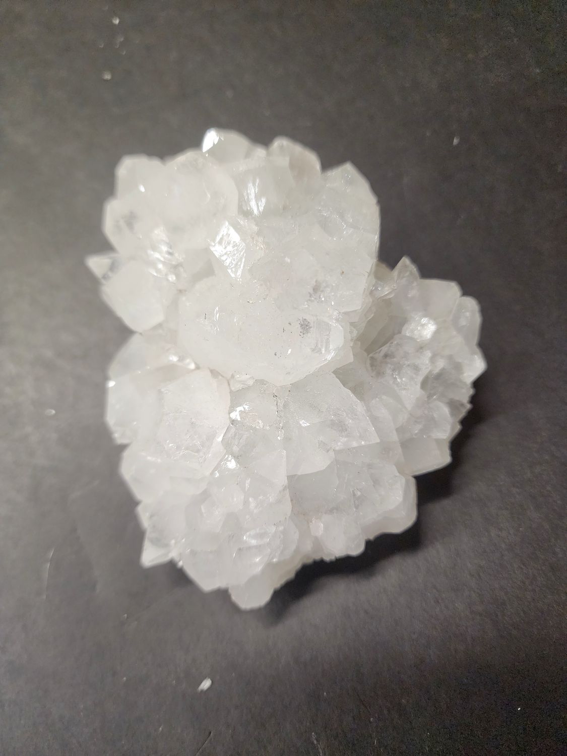 Apophyllite Cluster C