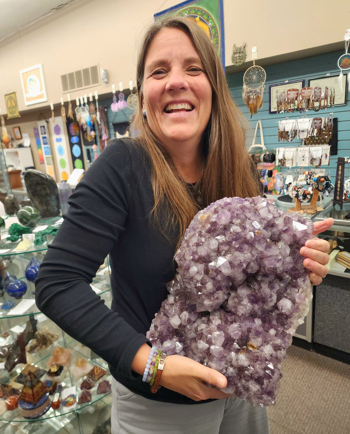 Amethyst Cluster 17.91 kg / 39.5 lb
