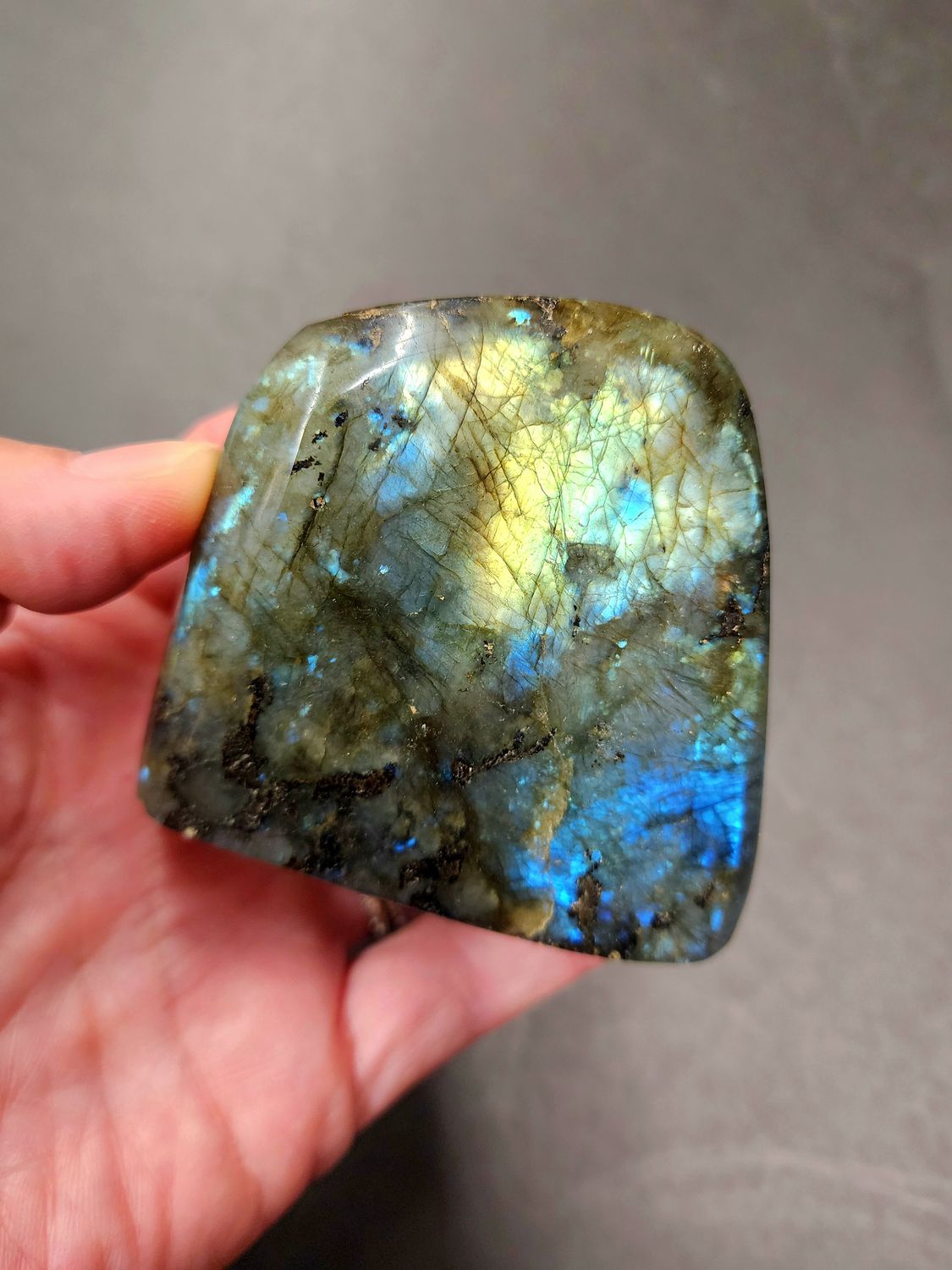 Labradorite Standing Freeform  D
