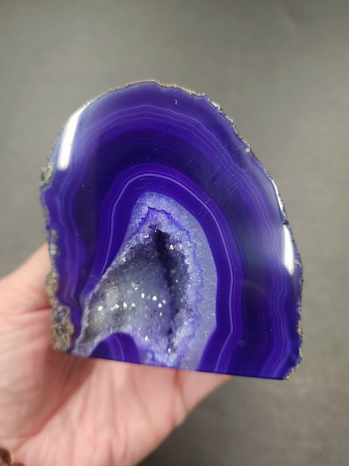Sliced Agate Druzy Standing