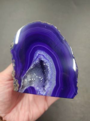 Sliced Agate Druzy Standing