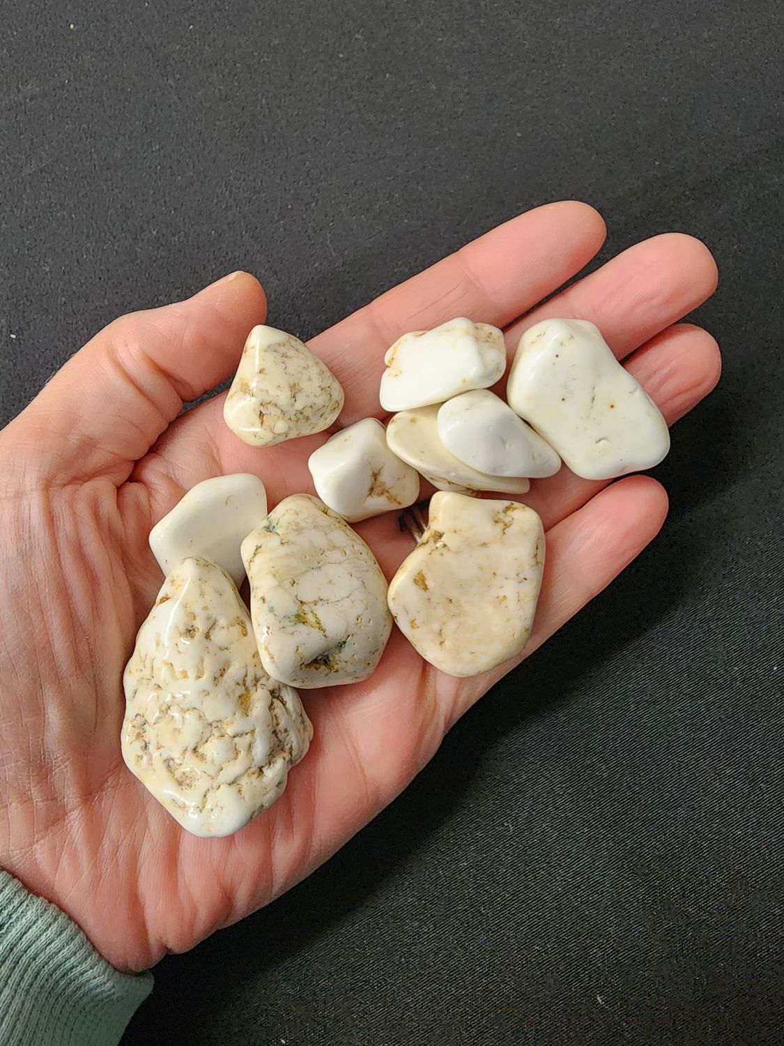 Magnesite Tumbled