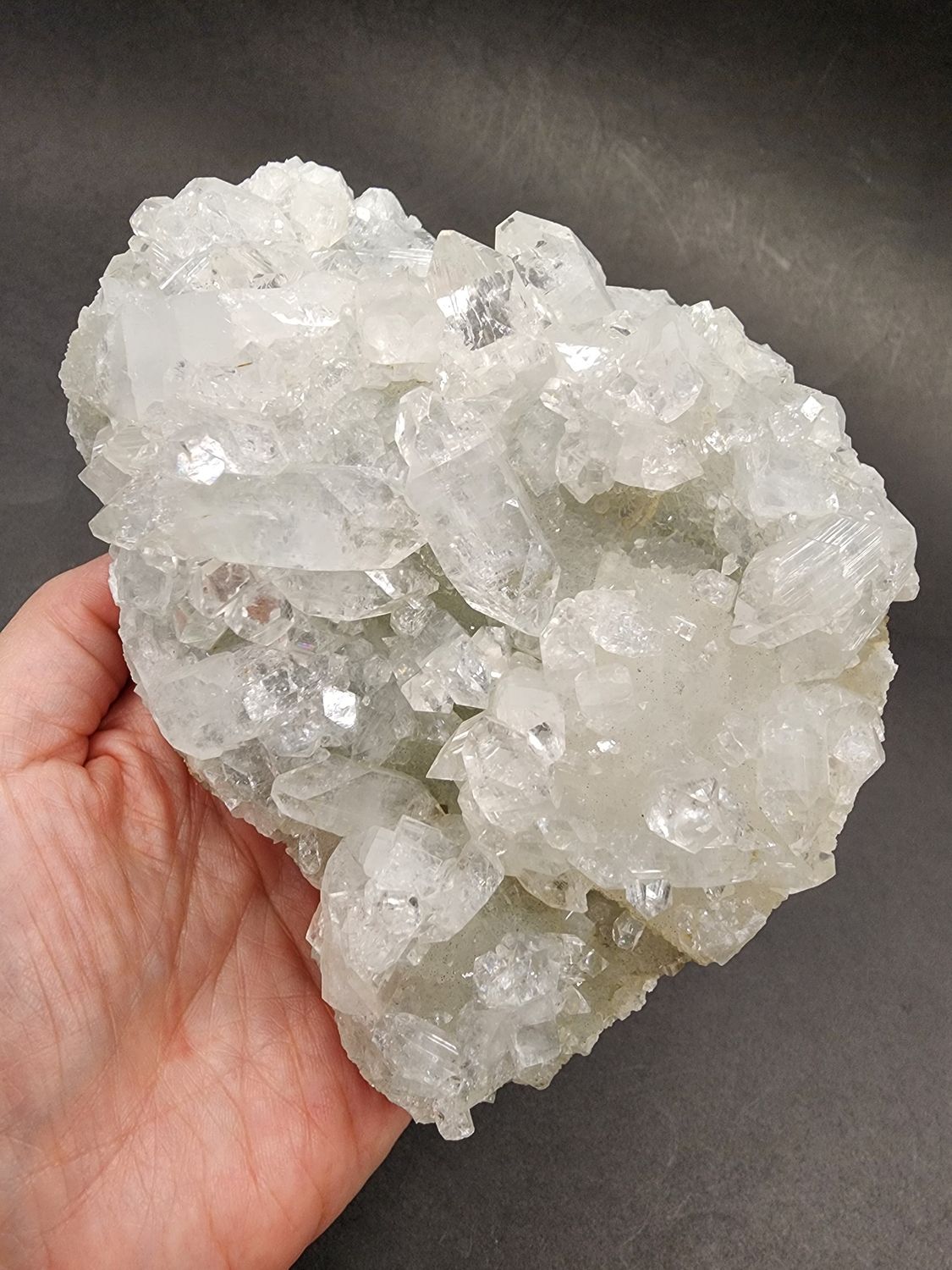 Apophyllite Cluster D