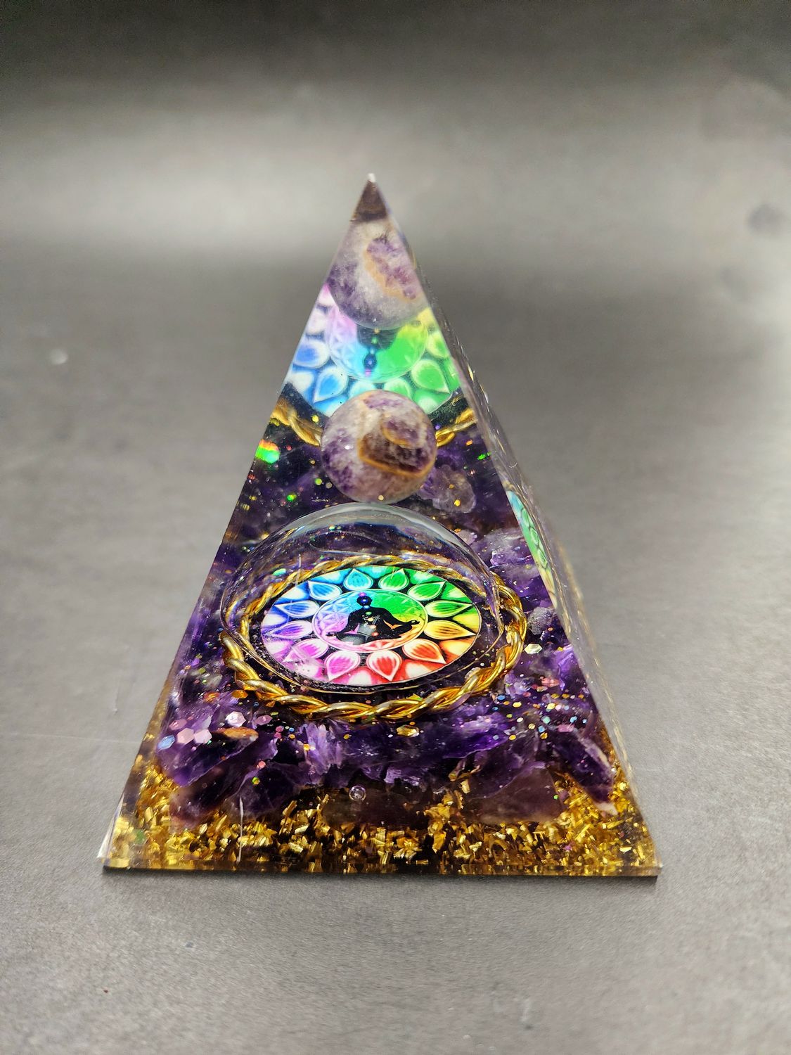 Orgonite / Orgone Pyramid with Amethyst Planet &amp; Base Chakra Image