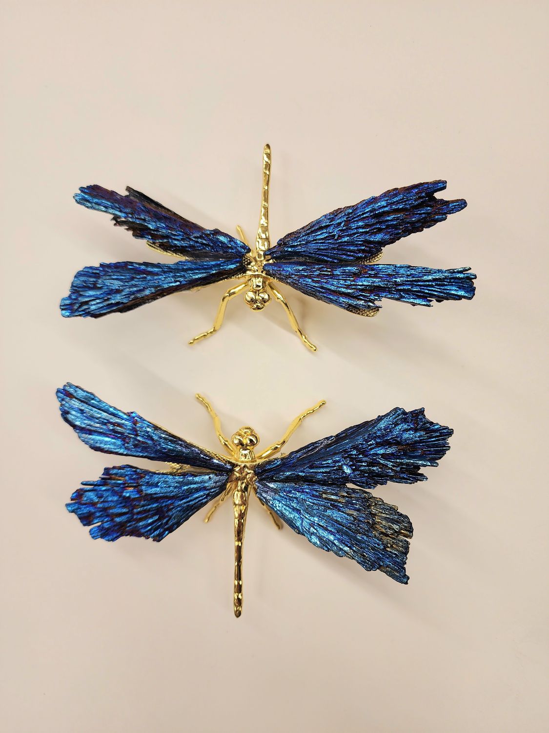 Cobalt Aura Black Kyanite Dragonfly colour gold