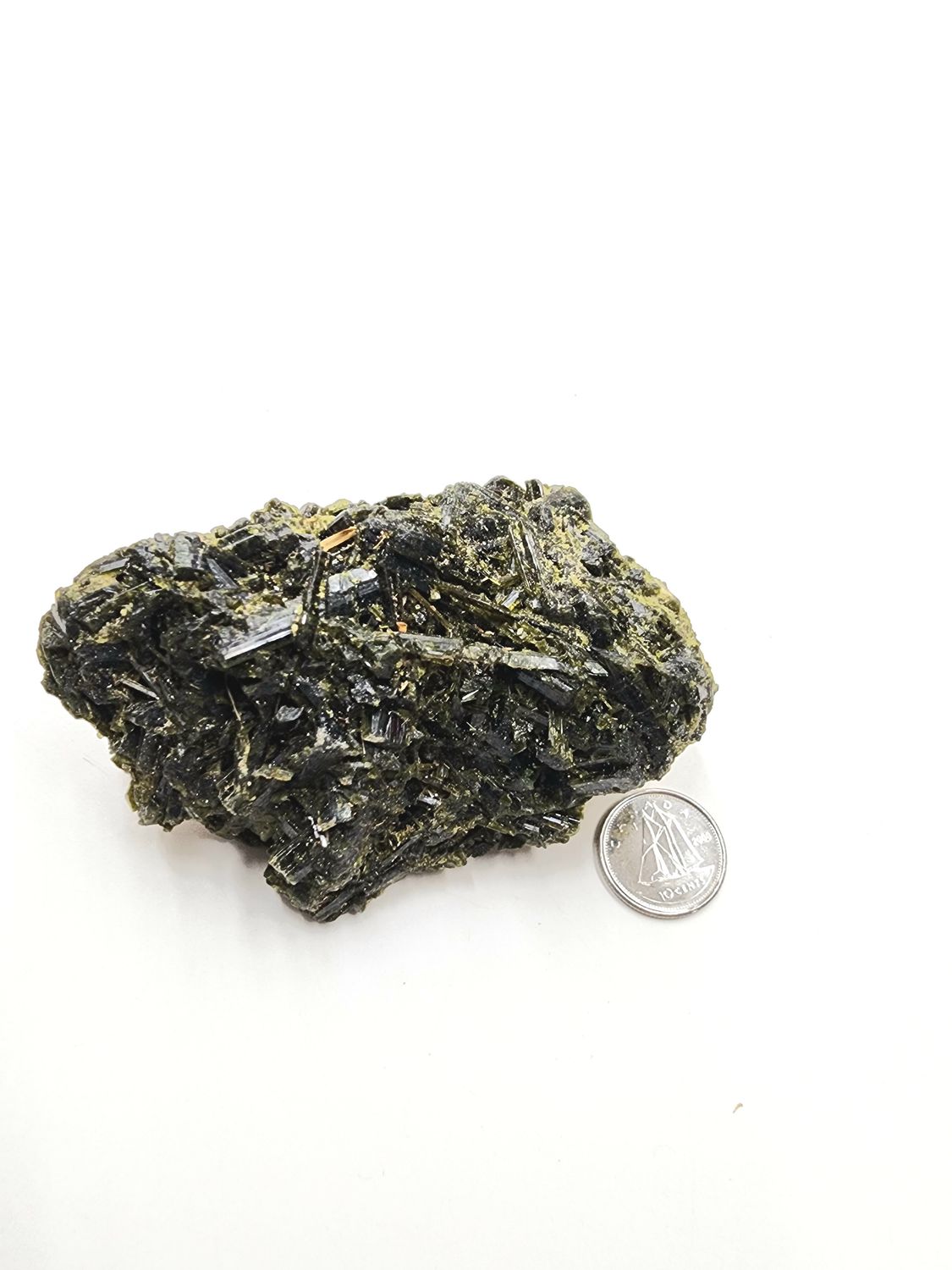 Epidote Cluster / Raw
