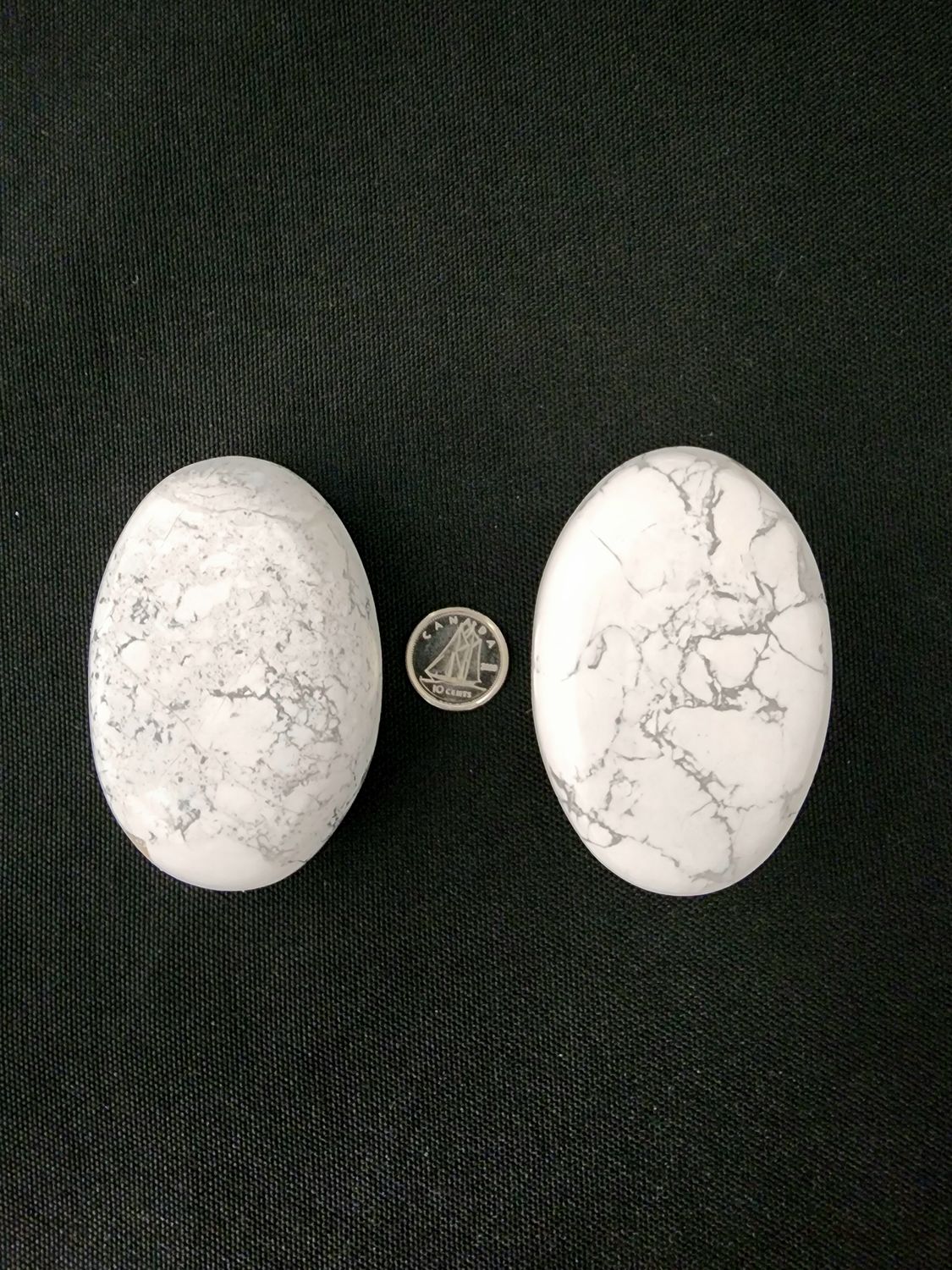 Howlite Palmstones