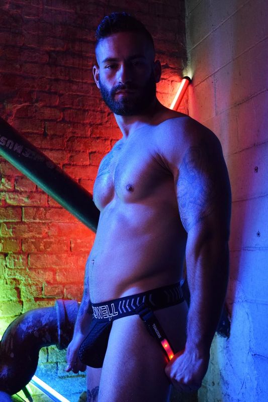 Breedwell Rave Jock System - Multicolor