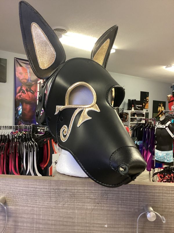 Custom Leather Hoods - Anubis - Blk/Gld - No Cowl