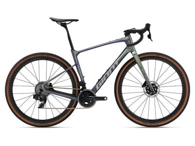 25 Revolt Advanced Pro 0