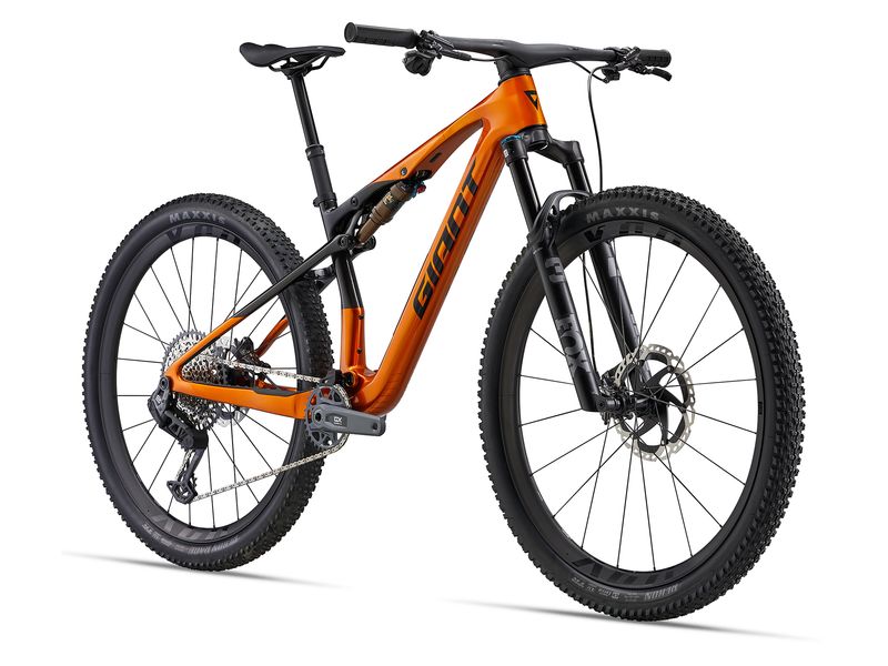 27 Anthem X Advanced SL 1