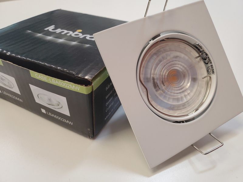 LBA 6020 FASCIA SQUARE ALUM DIE MATTE WHITE ADJUSTABLE, FRONT REPLACE BULB, DIA: 3.31&quot; CUTTING: 2.95&quot; LAMPHOLDER GU10