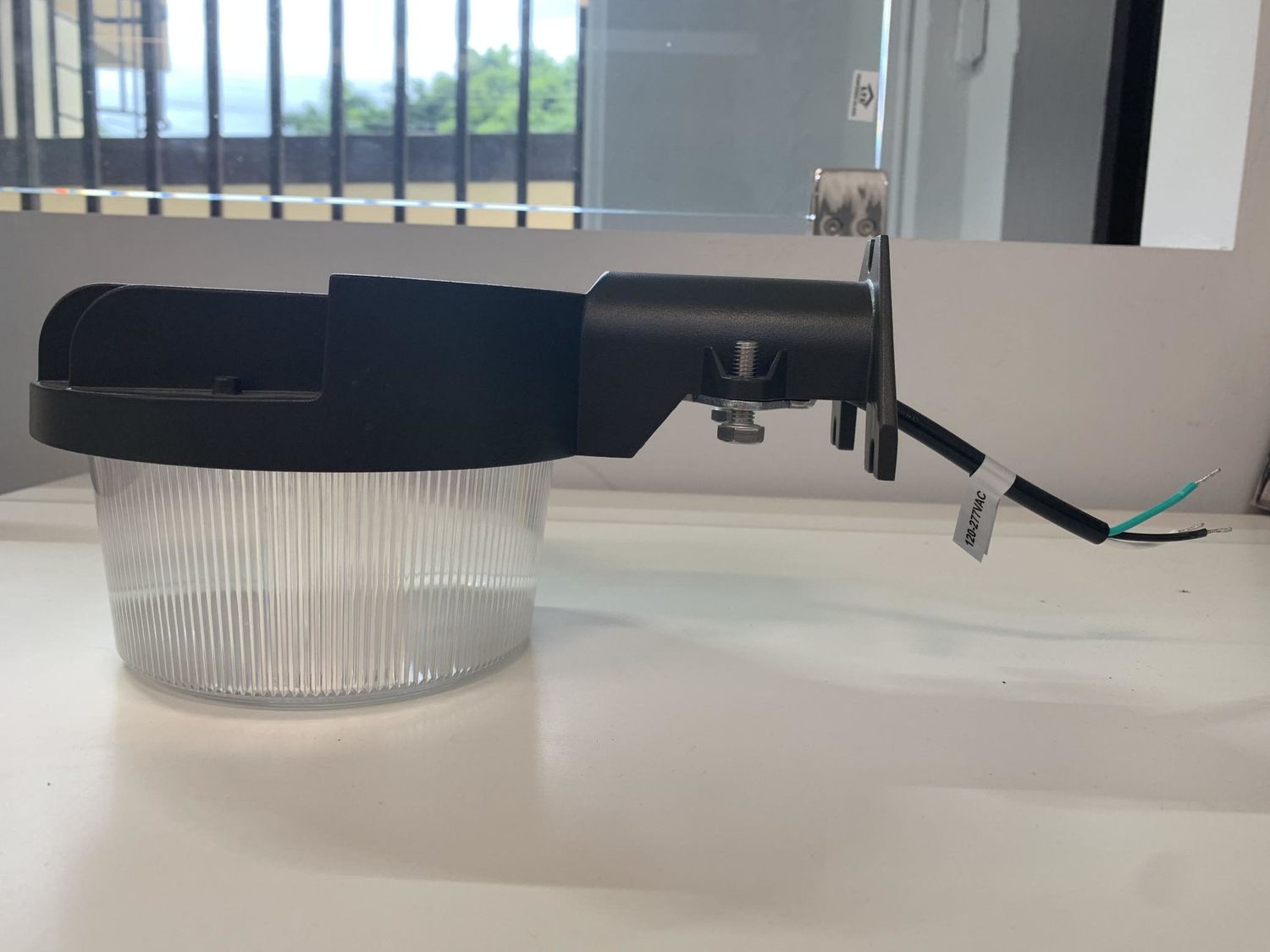 LBBL-35W-T1-BR-NPC  35W DOB LED Barn Light,120-277V AC,SMD2835,CCT:5000K,Type 1 Lampshade
