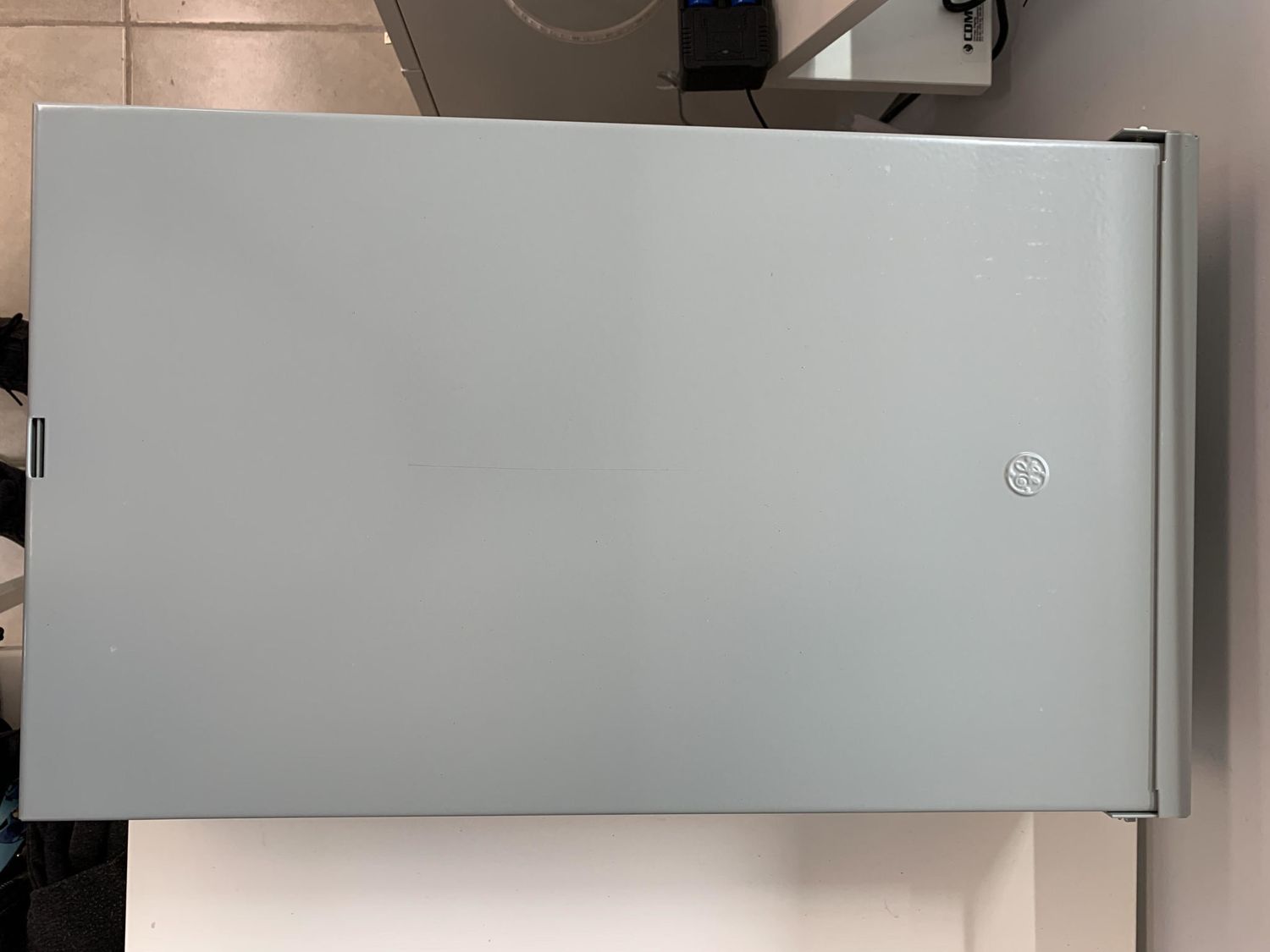 TLM1212RCU PANEL 12 CIRCUITOS 125 AMPS RAINTIGHT