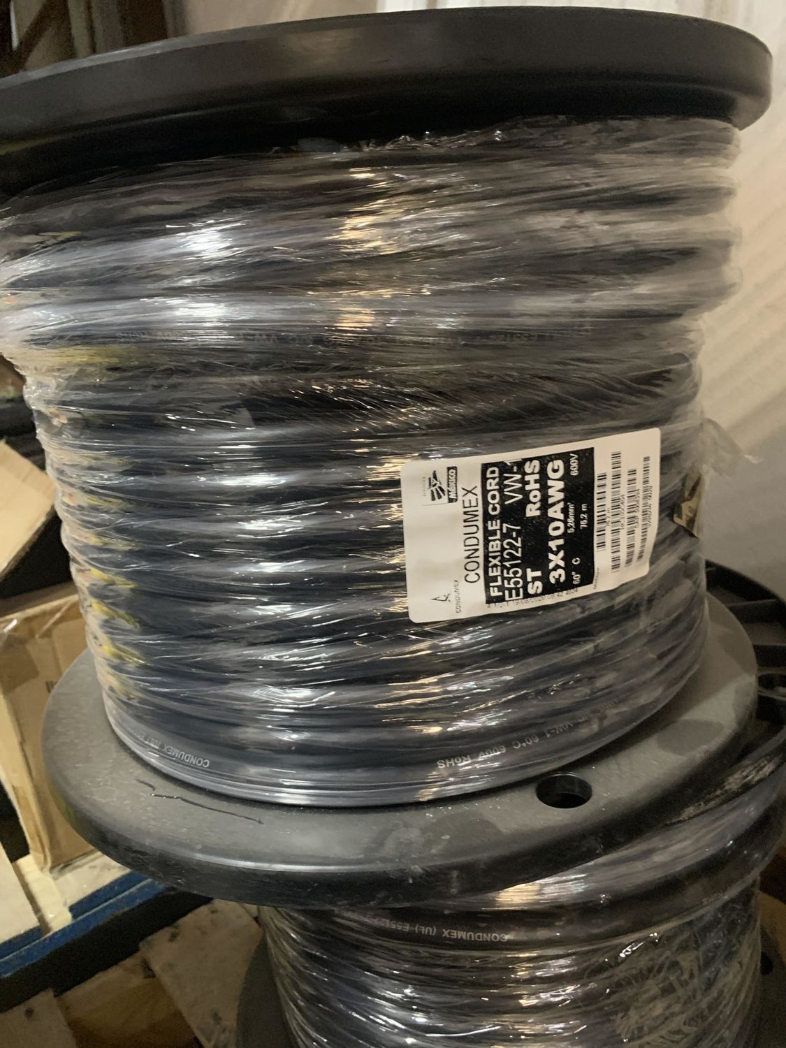 3X14 300V