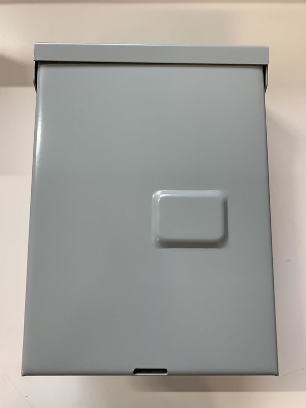 TL412R1 PANEL 4 CIRCUITOS 8 ESPACIOS 125 AMPS METAL EXTERIOR