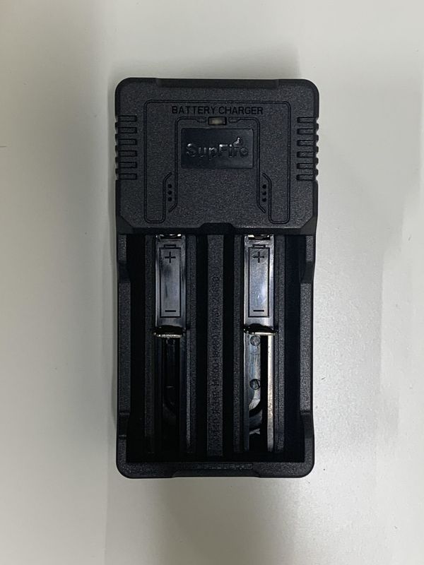 BATTERY LITHIUM 18650 CHARGER USB/AC-26\