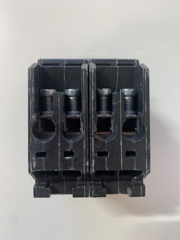 BQ220230 BREAKER QUAD TWIN 2P/20A-2P/30A