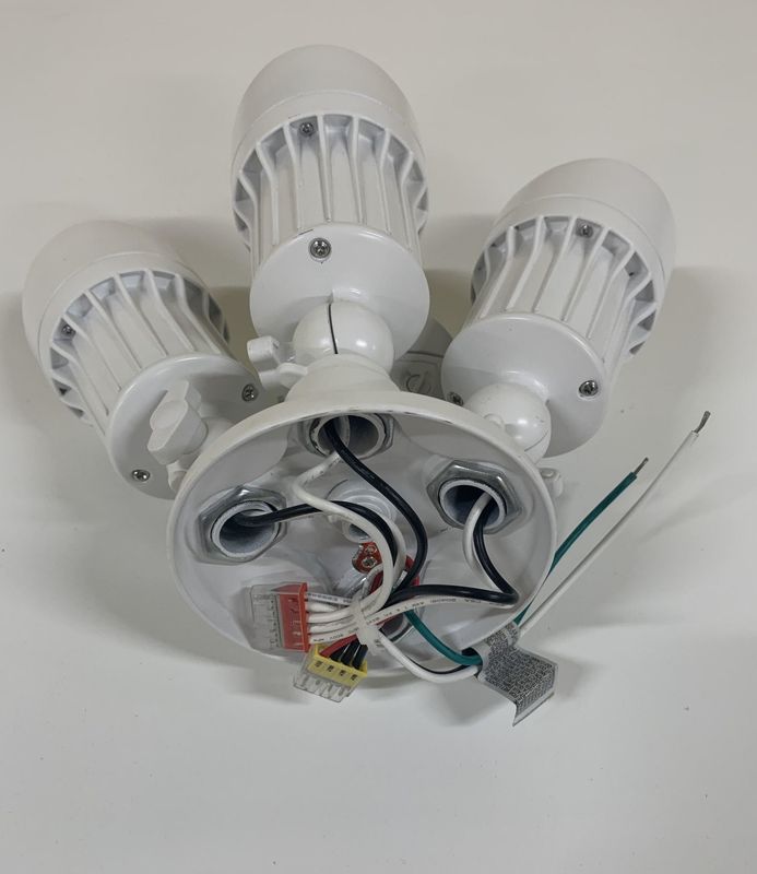 LBSECL103-30W-50K-WH-PIR  30W LED Security Light-3 HEAD W/Motion Sensor,120VAC,COB,JGDRIVER