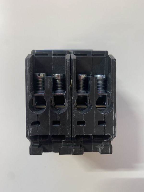 03-04-033 BREAKER QUAD POLE 20/20A 2P  MP220220 / BQ220220