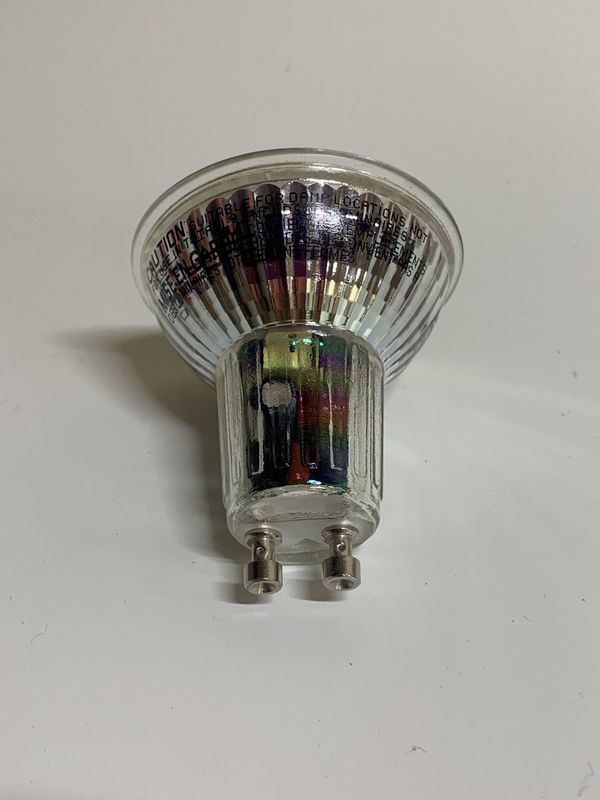 40933	LED GU10 5000K 450 LMS 6W DIMMABLE