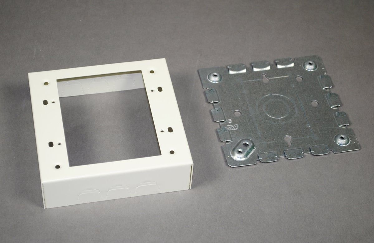15-V5747-2 SHALLOW SWITCH &amp; RECEPTACLE BOX WIREMOLD IVORY